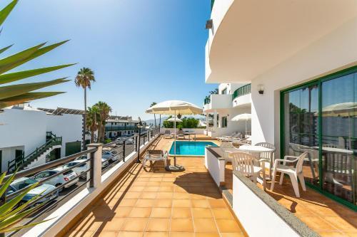 Apartamentos Los Quiqueres Пуерто дел Кармен Екстериор снимка