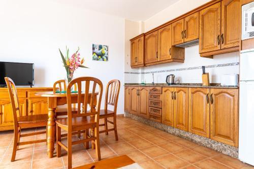 Apartamentos Los Quiqueres Пуерто дел Кармен Екстериор снимка