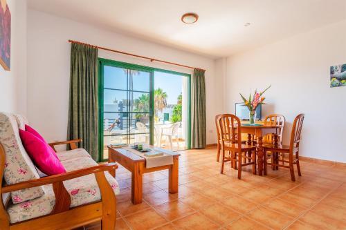 Apartamentos Los Quiqueres Пуерто дел Кармен Екстериор снимка