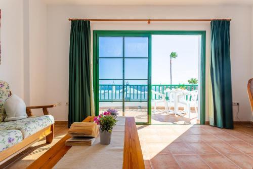 Apartamentos Los Quiqueres Пуерто дел Кармен Екстериор снимка